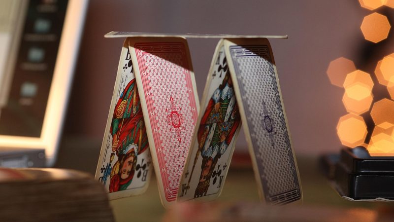 纸牌接龙 示意图